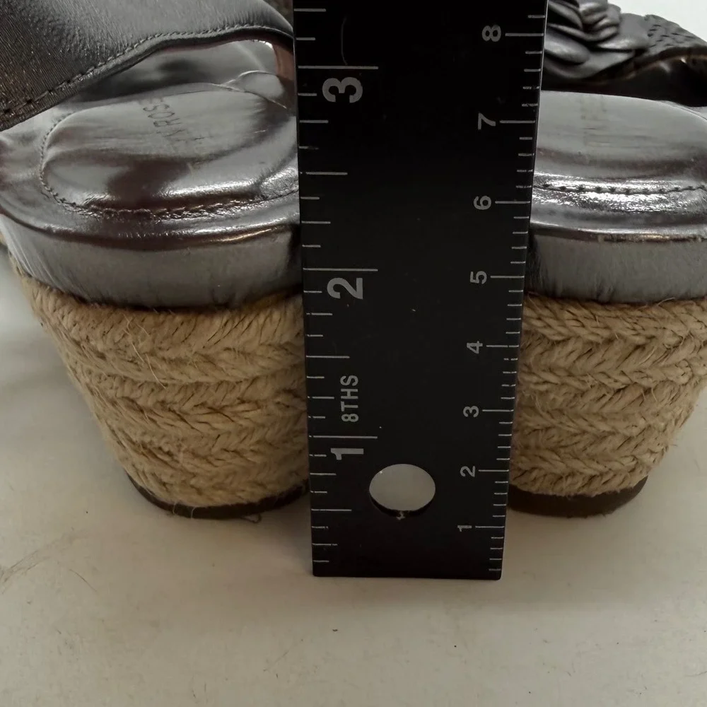 Taryn Rose Henriette Gunmetal Silver Leather Rosette Espadrille Wedge Sandals 7B